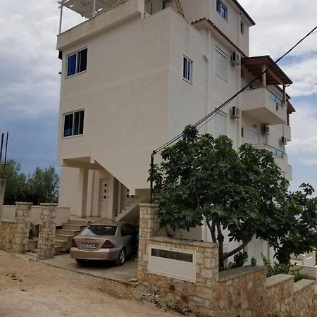 Villa E Olsi Kacupaj Саранде Екстериор снимка